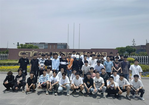 4.19級學生赴五十五所進行集中頂崗實習_副本.jpg